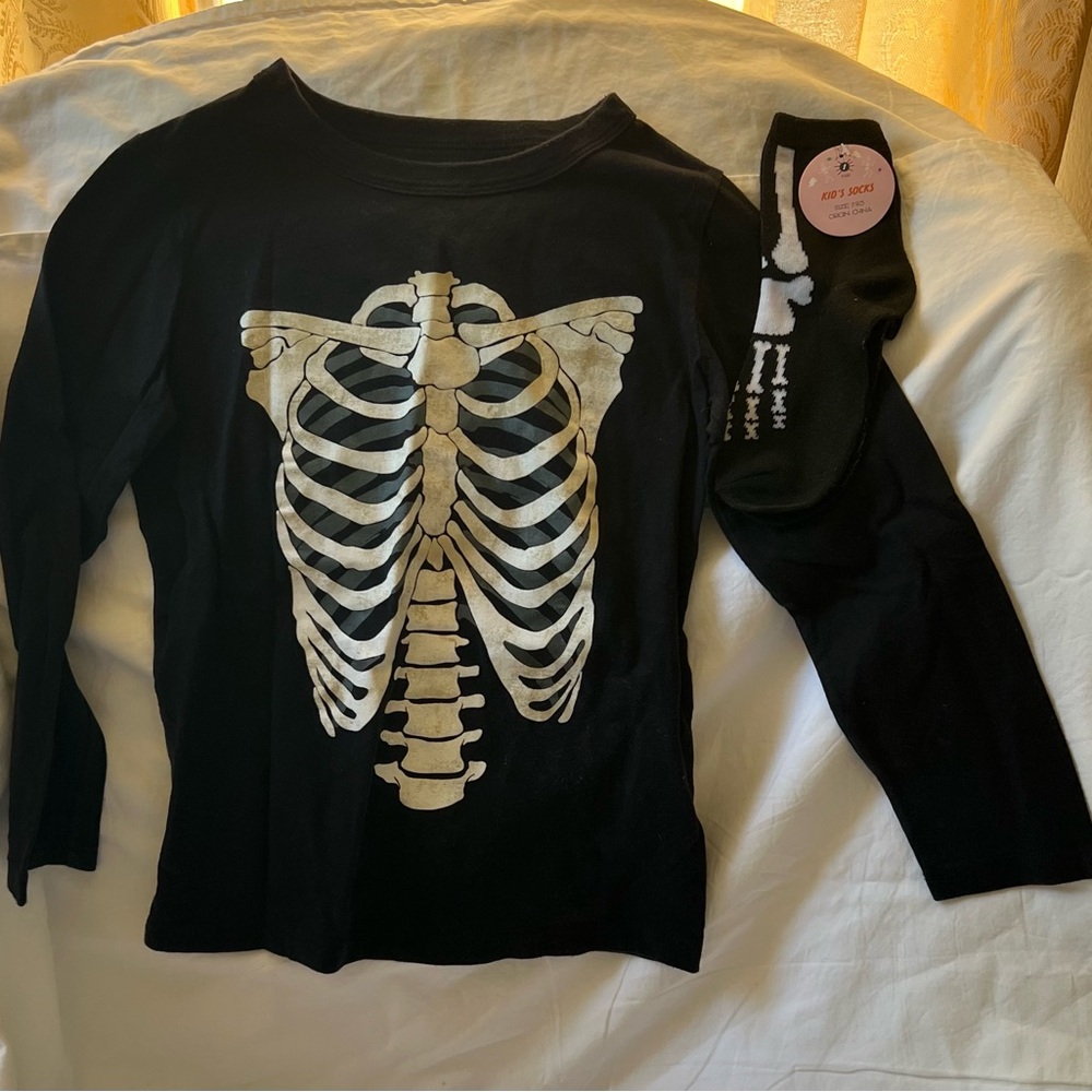 EUC Long Sleeve Black Skeleton Shirt & Skeleton Socks